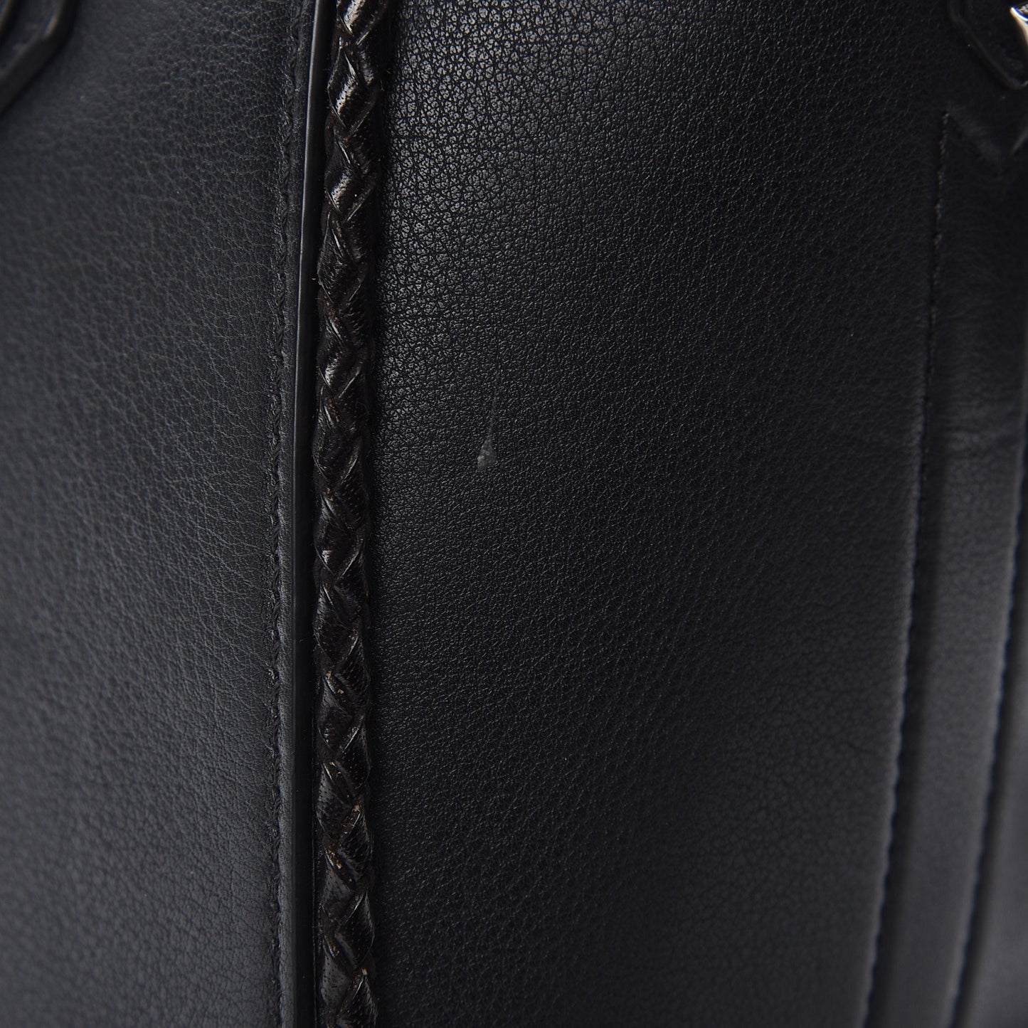 Calfskin Braid Small Antigona Black