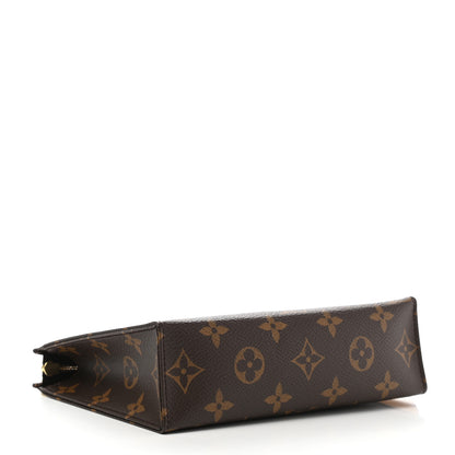 Louis Vuitton Monogram Toiletry Pouch 19 4 of 7