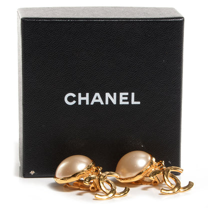 Chanel Pearl CC Drop Clip On Earrings Gold 5 of 5