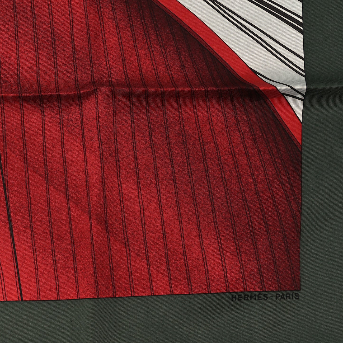 Silk Vent Portant Scarf 90 Red
