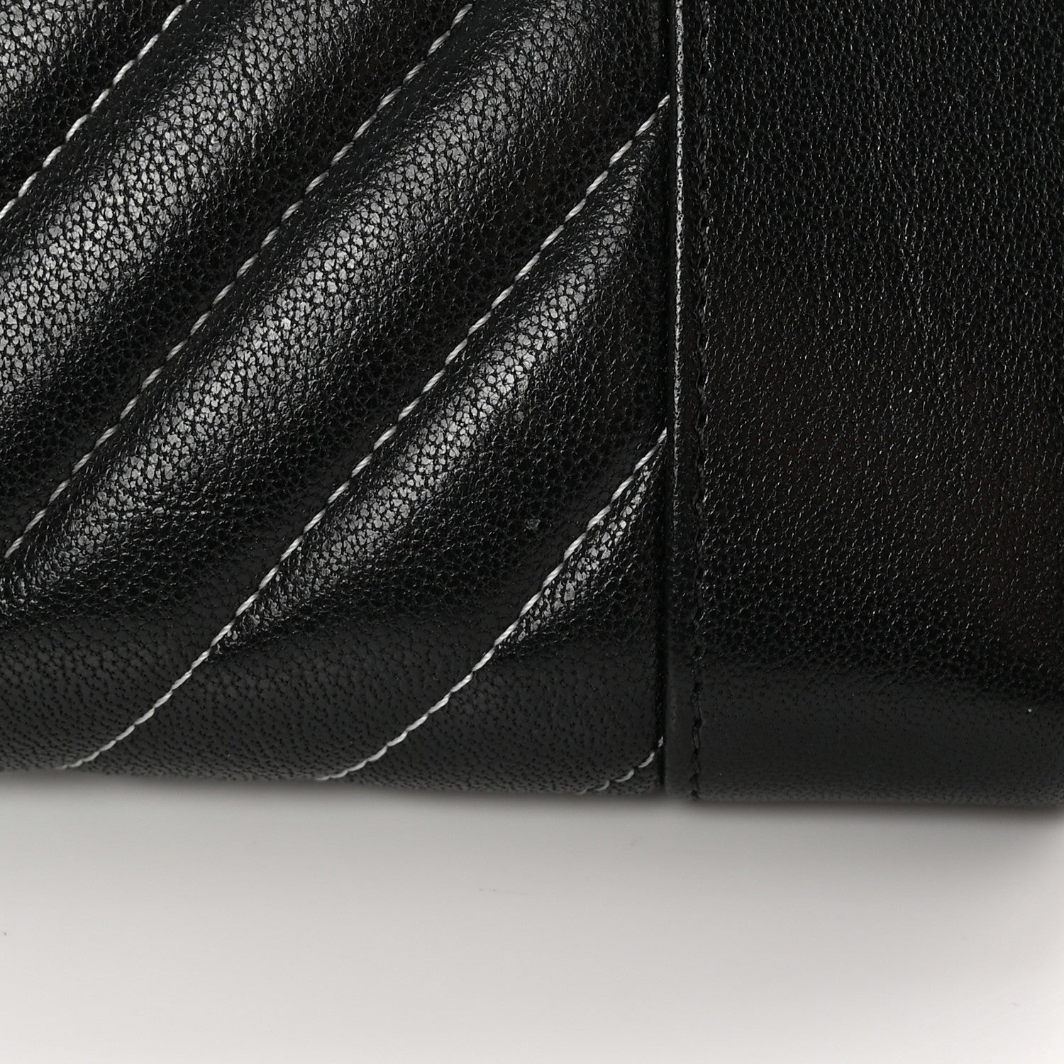 Chanel Sheepskin Chevron Quilted Mademoiselle Vintage Zip Around Wallet Black 11 of 11