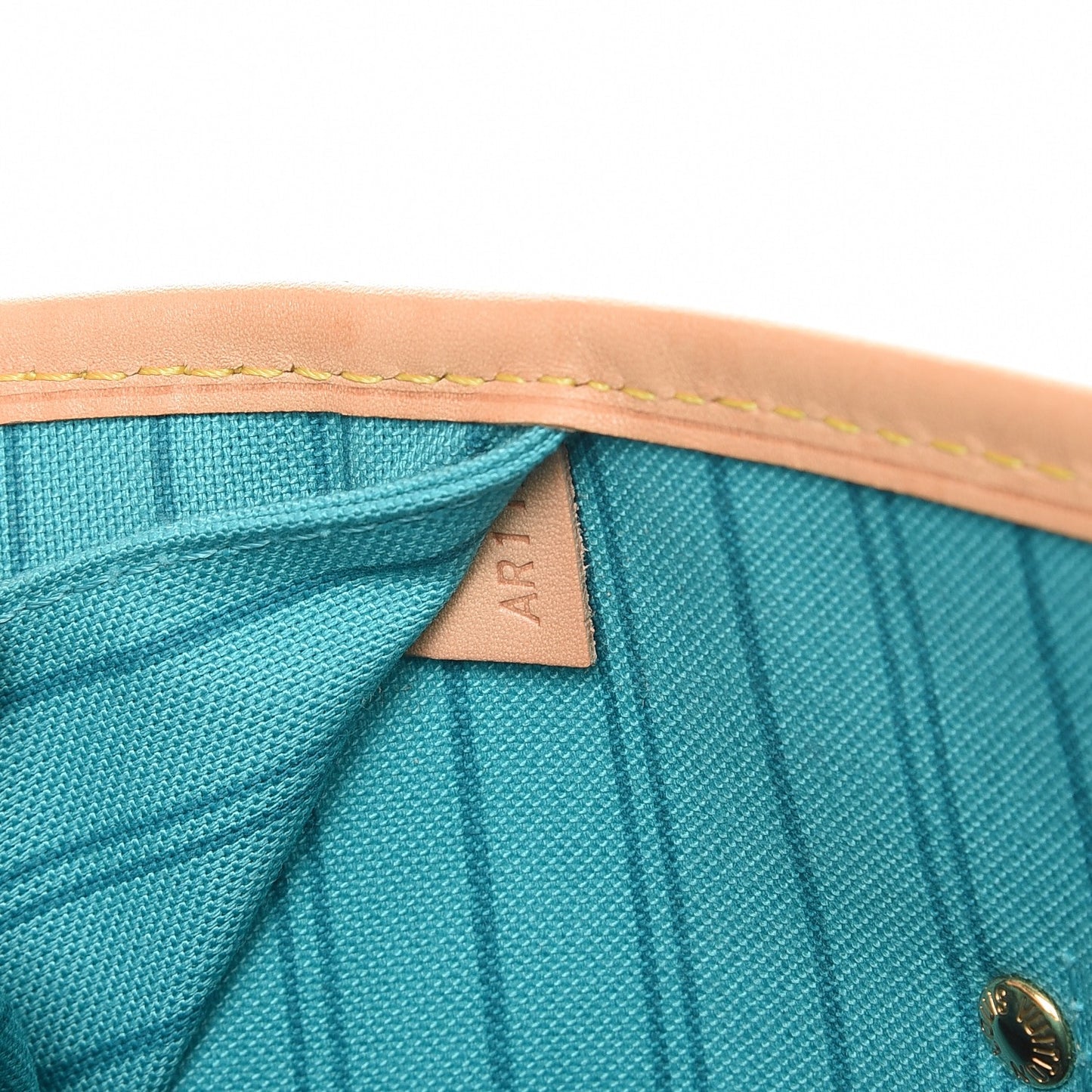 Monogram V Neverfull MM Turquoise