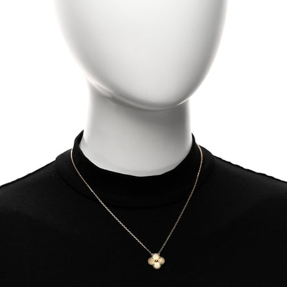 Van Cleef & Arpels 18K Yellow Gold Guilloché Vintage Alhambra Pendant Necklace 2 of 6