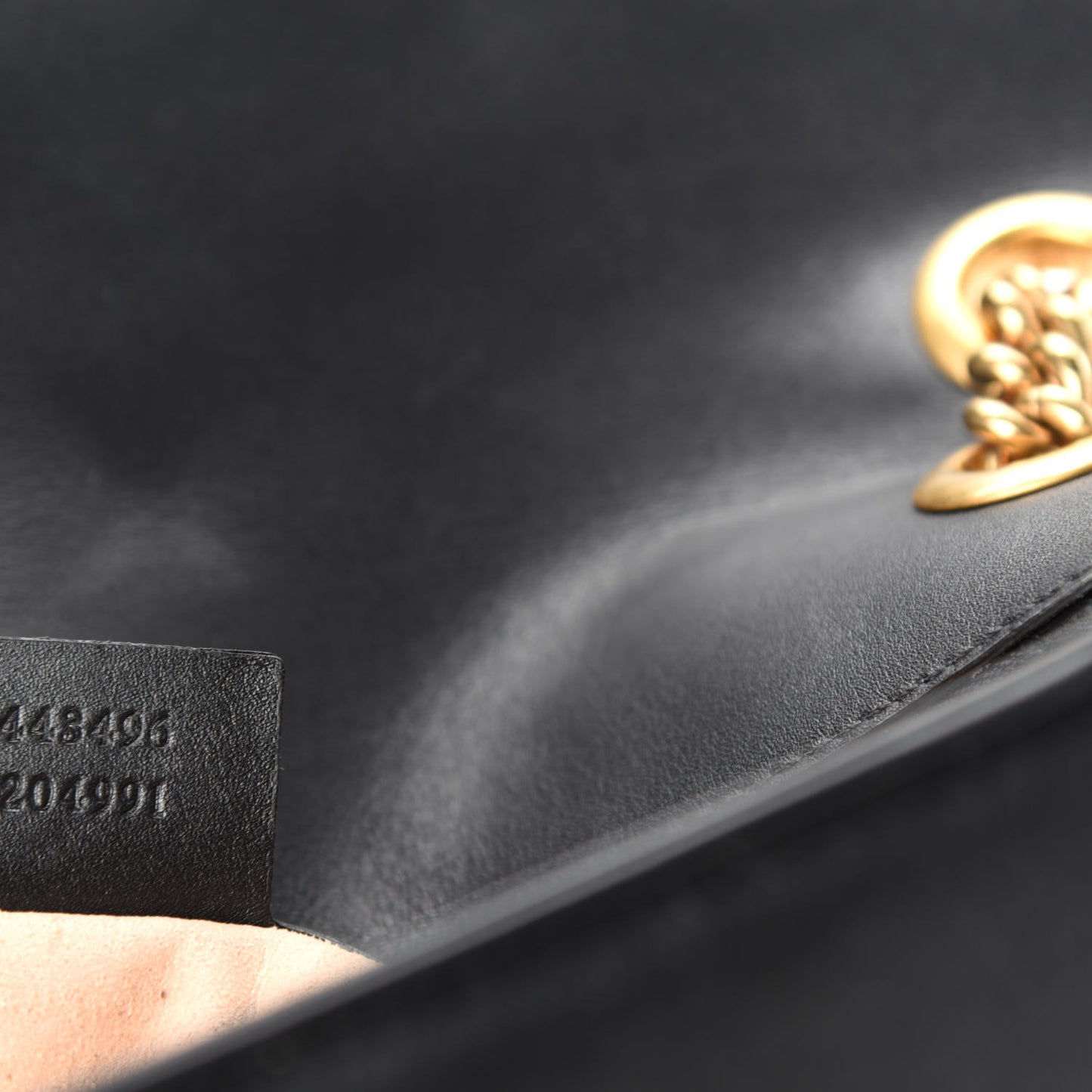 Calfskin Matelasse Medium GG Marmont Shoulder Bag Black
