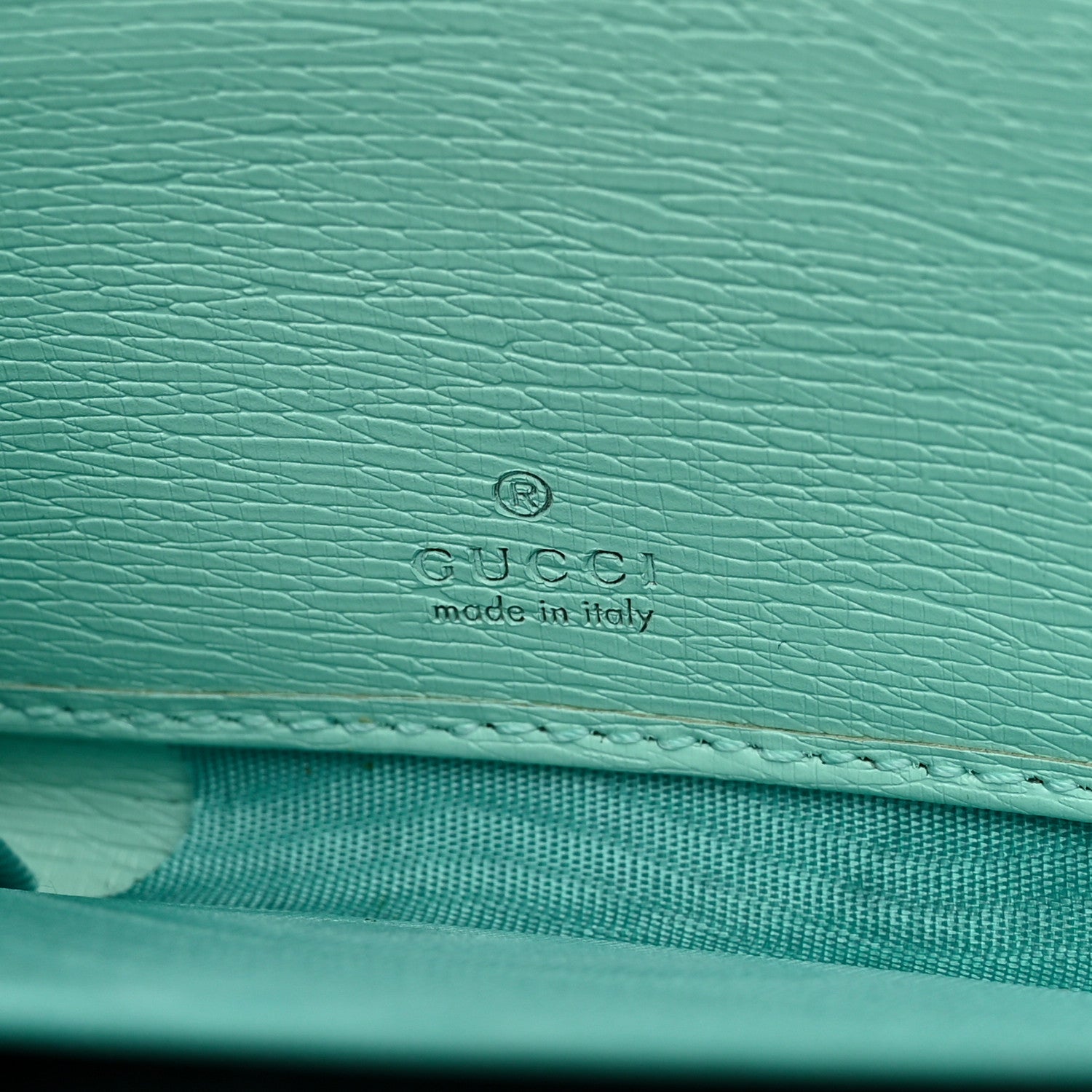Gucci X PIKARAR Textured Dollar Calfskin Animal Print Zip Around Wallet Green 6 of 8