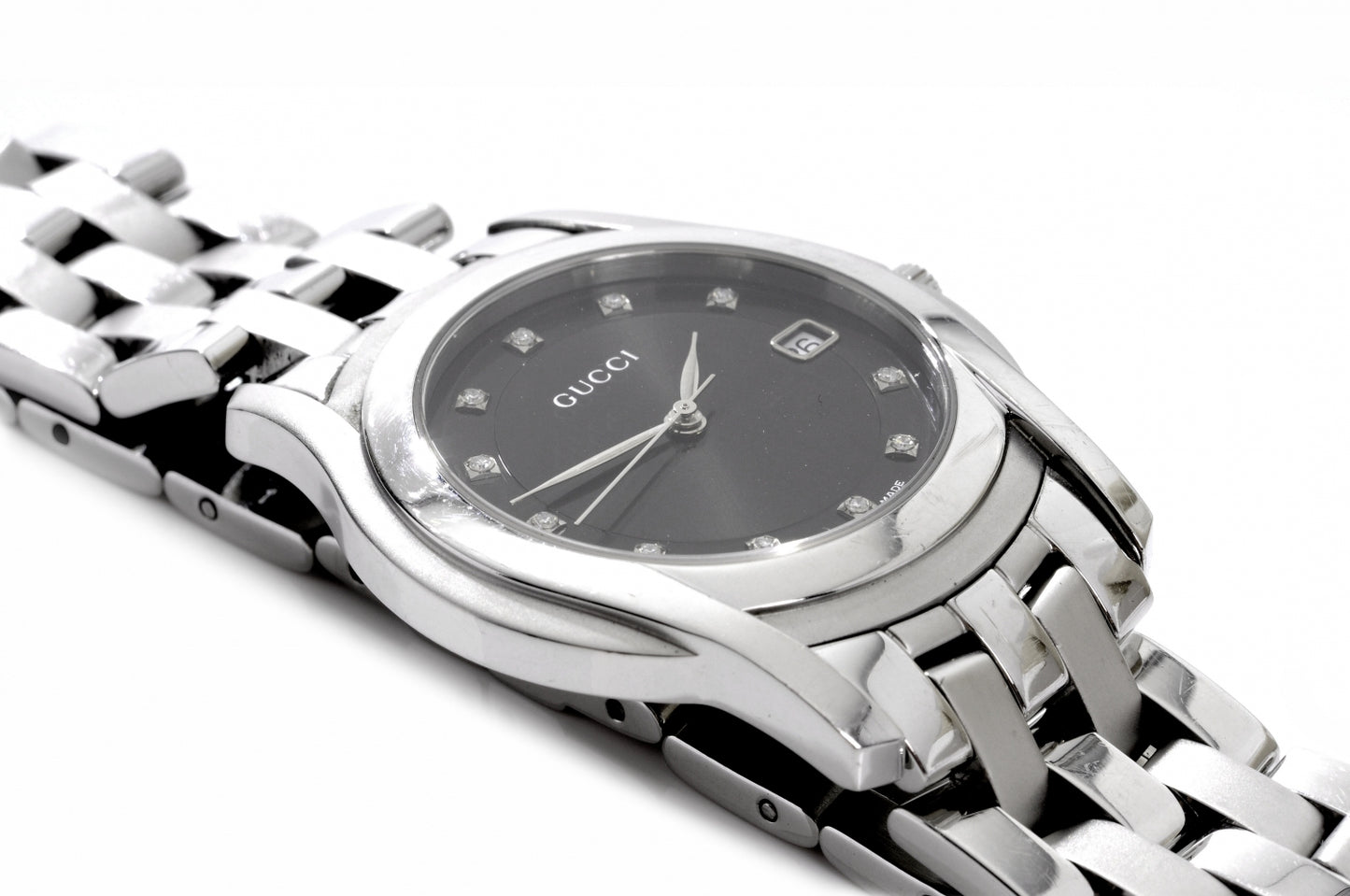 Stainless Steel Diamond 35mm 5500M Quartz Watch Black