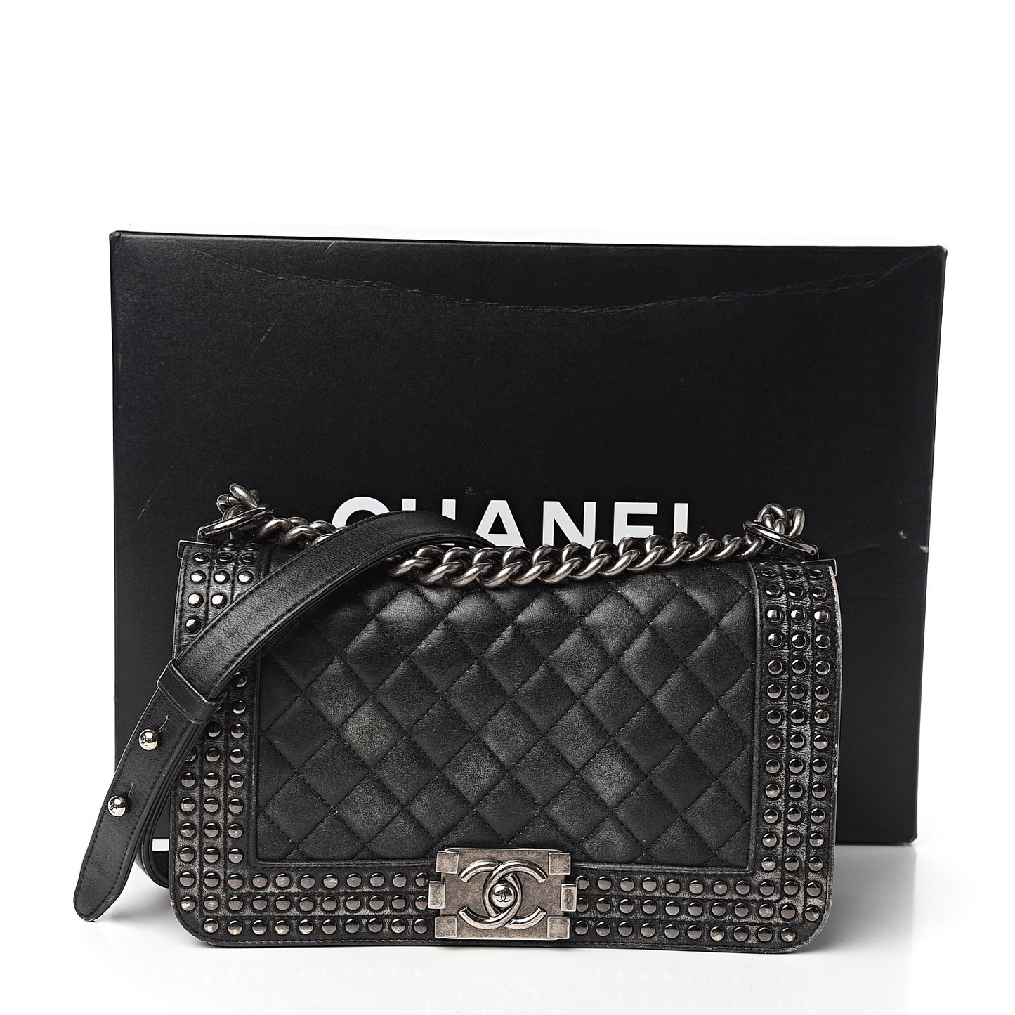 Faded Calfskin Quilted Medium Studded Boy Flap Black