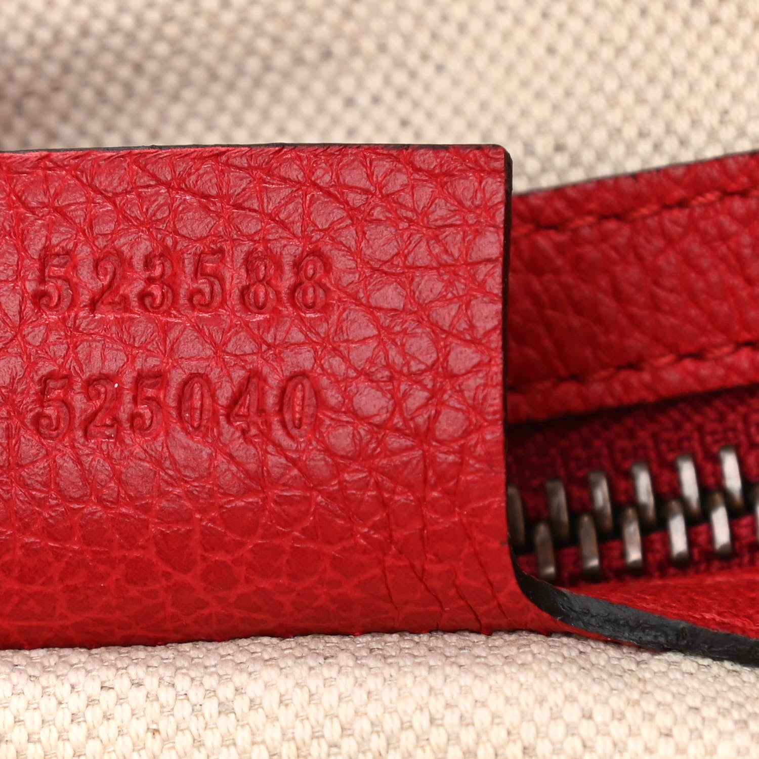 Gucci Grained Calfskin Logo Half Moon Hobo Red 7 of 10