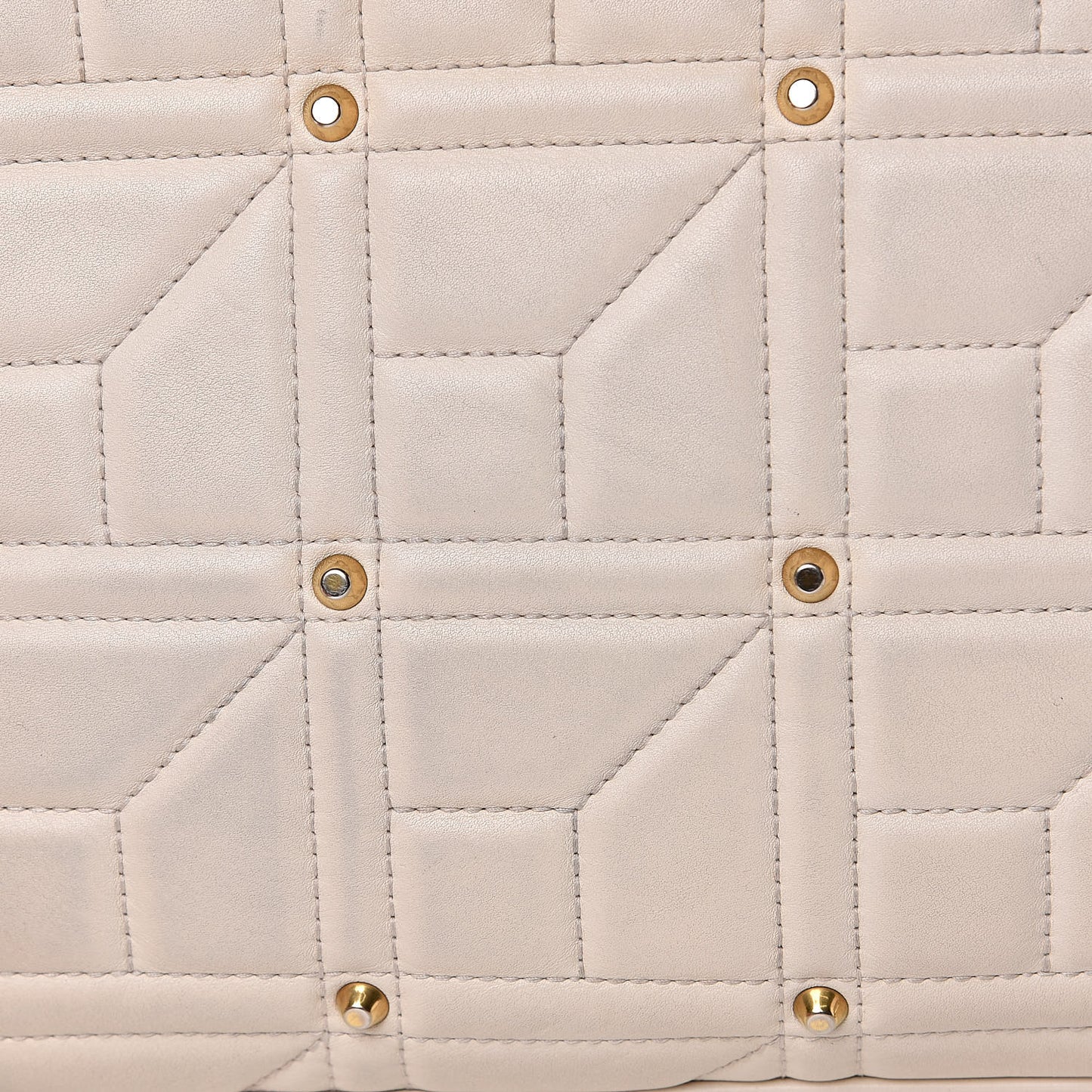 Calfskin Matelasse Studded Medium GG Marmont Shoulder Bag White