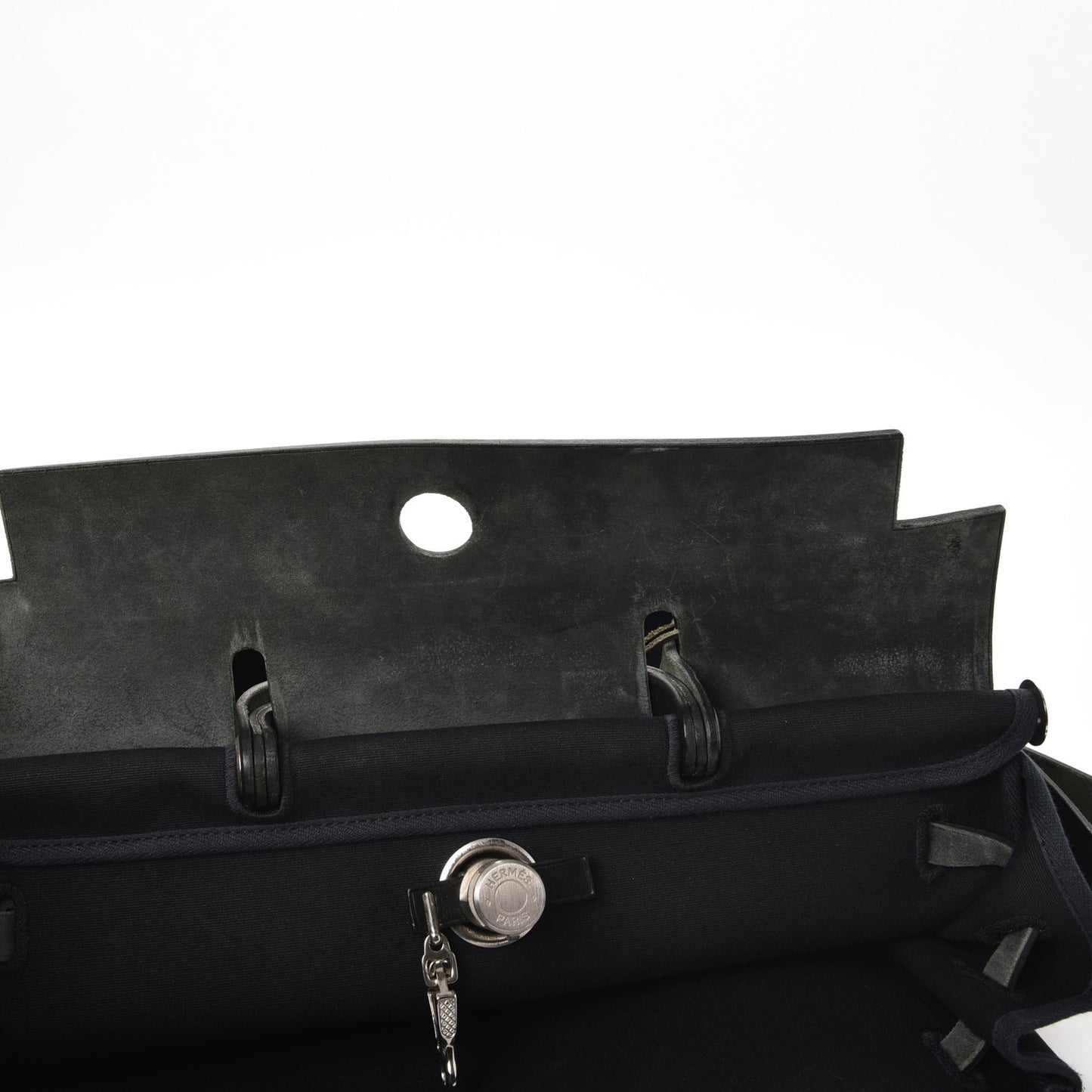 Toile Vache Calfskin Herbag 40 GM Black