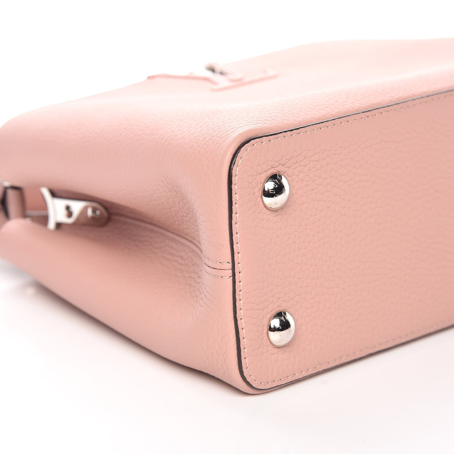 Louis Vuitton Taurillon Capucines PM Magnolia 7 of 9