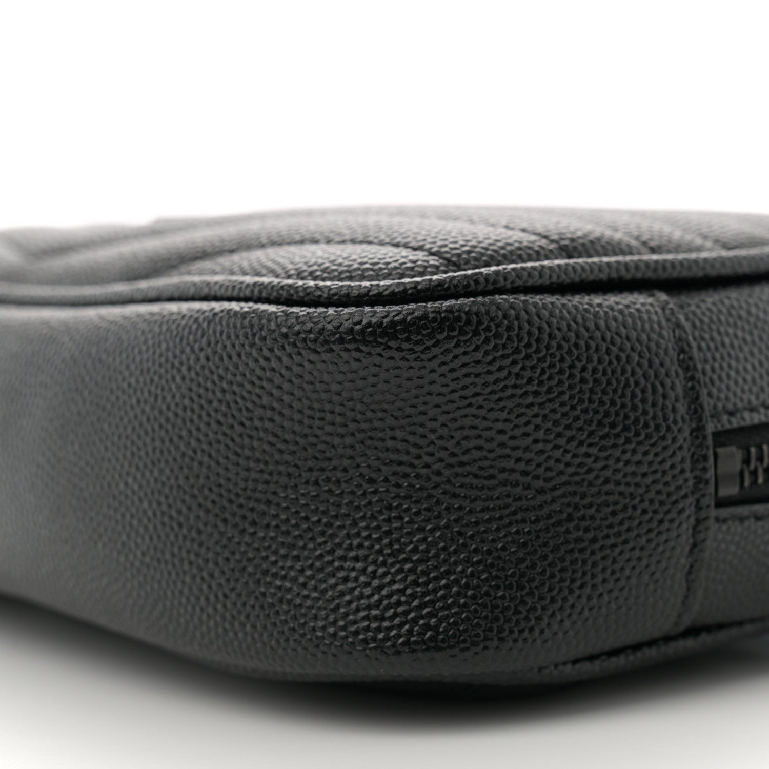 Saint Laurent Grain De Poudre Matelasse Monochrome Monogram Mini Lou Camera Bag Black 10 of 11
