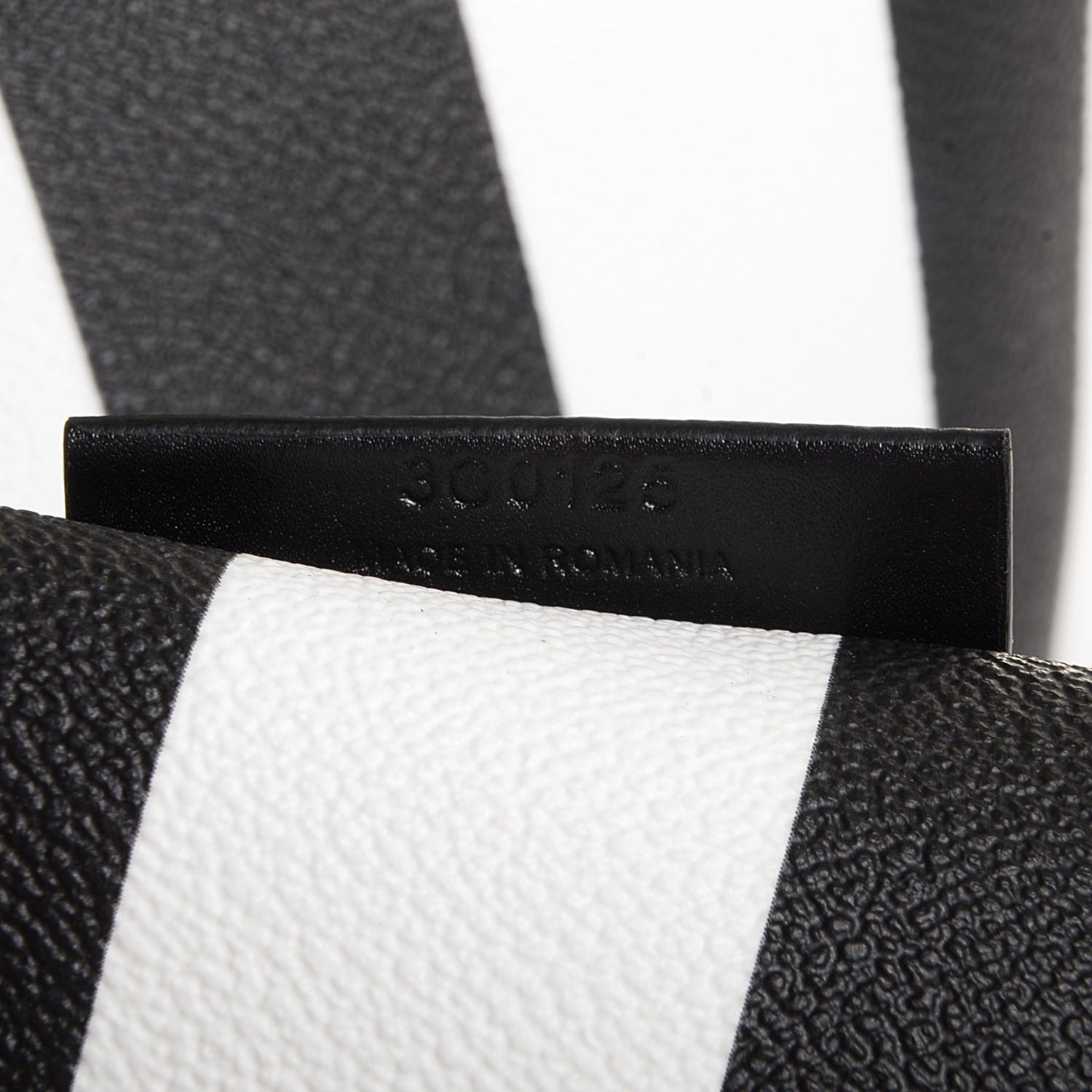 Givenchy Coated Canvas Striped Large Antigona Tote Black White 10 of 11