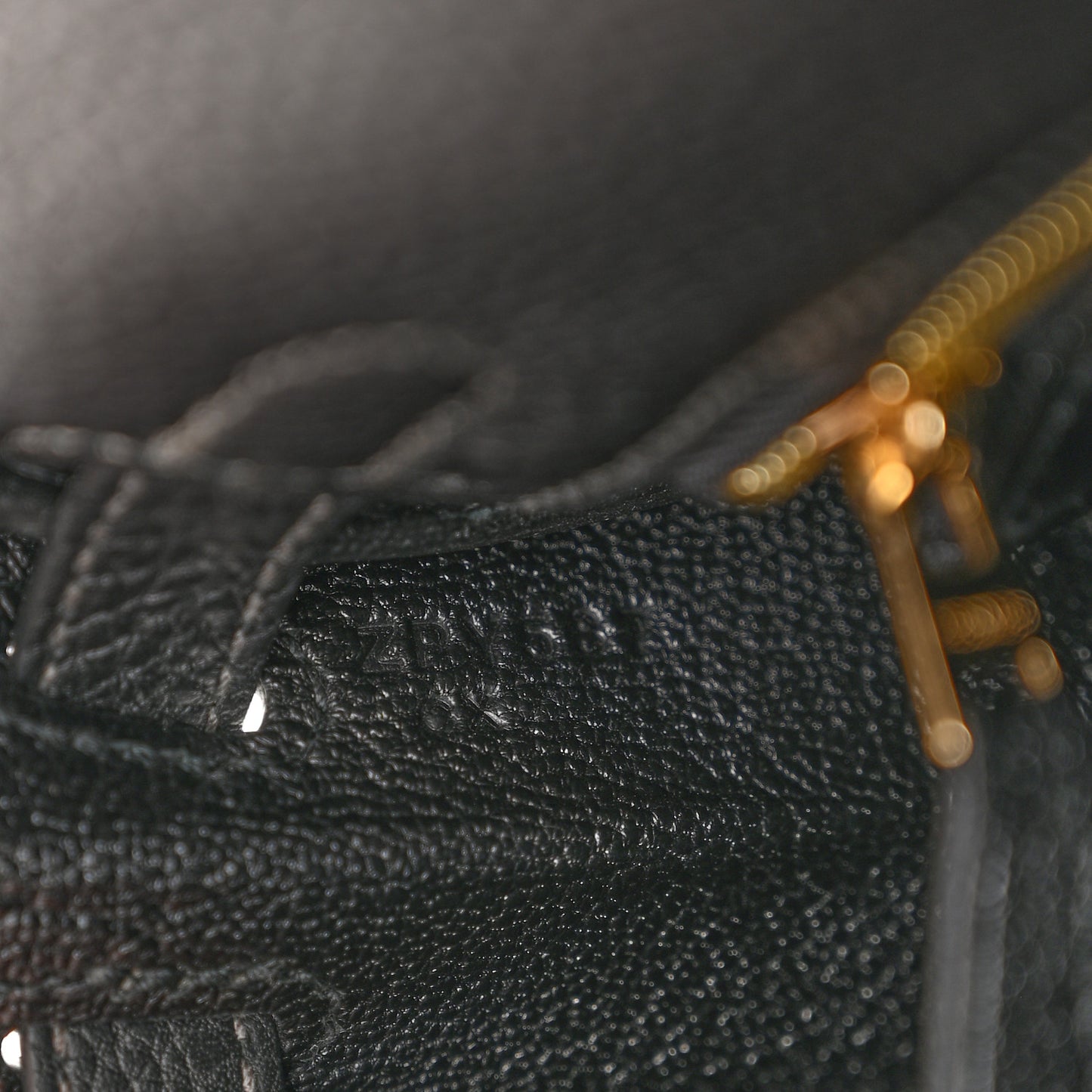 Togo Horseshoe Kelly Retourne 25 Black