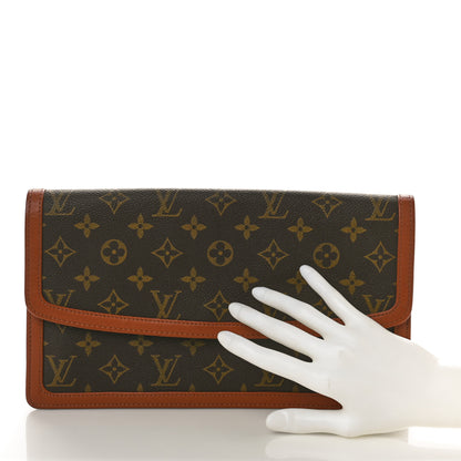 Louis Vuitton Monogram Pochette Dame 29 2 of 9