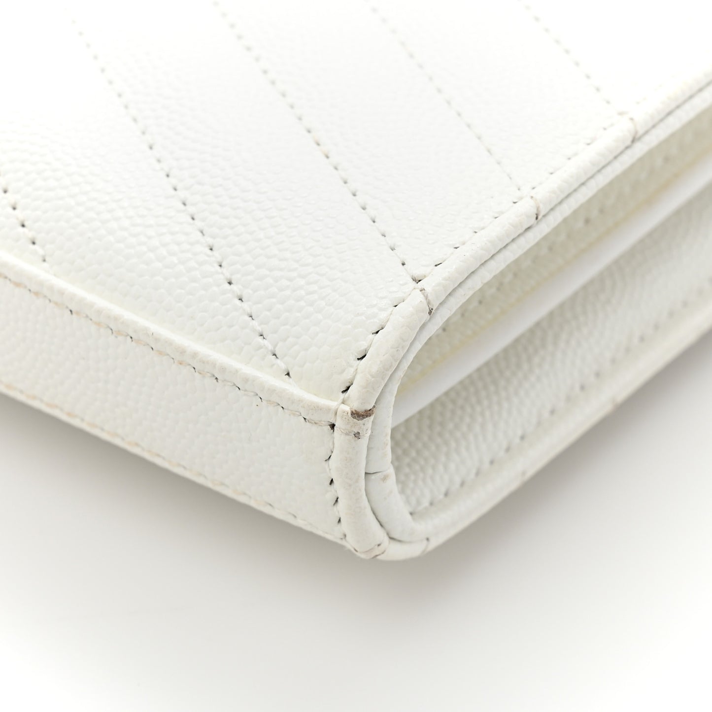 Grain De Poudre Matelasse Chevron Monogram Chain Wallet White