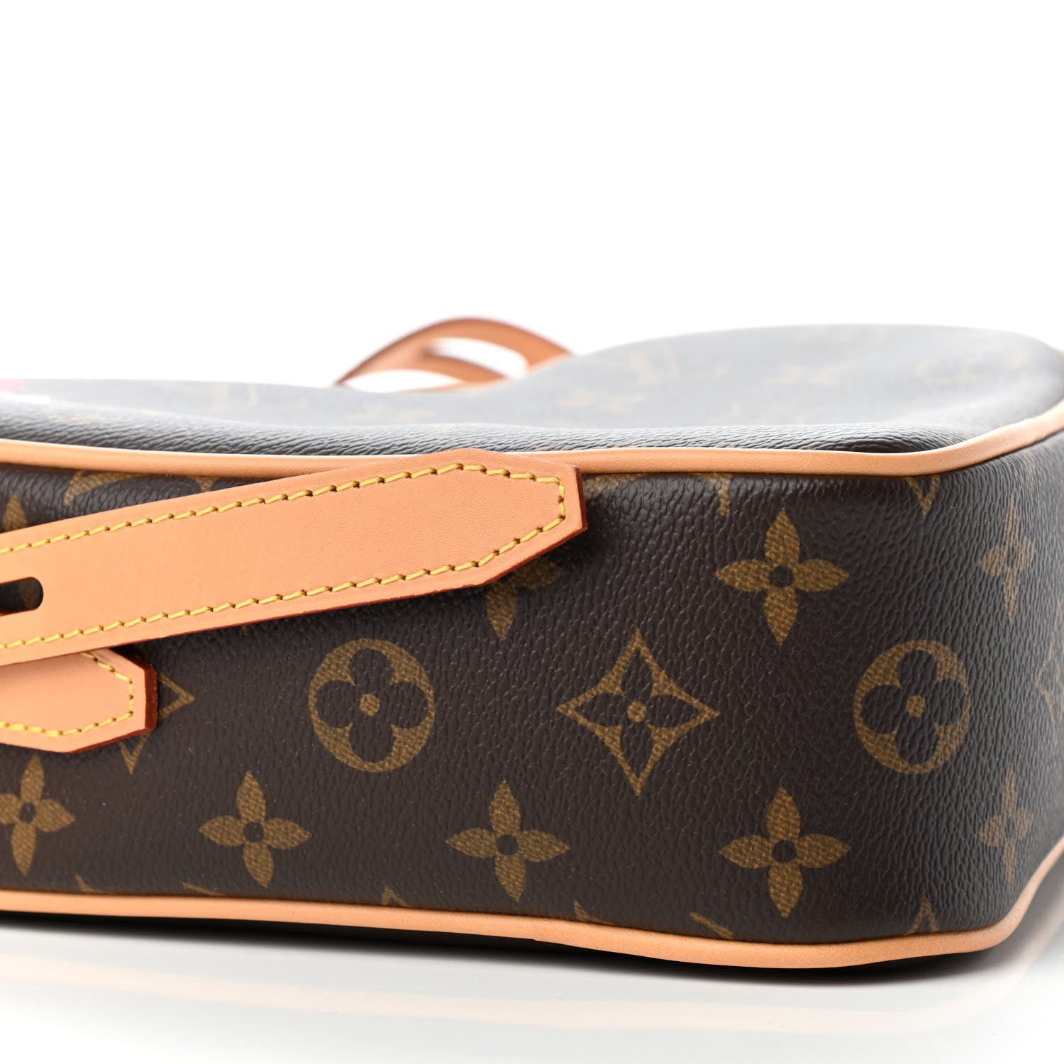 Louis Vuitton Monogram Game On Coeur 8 of 10