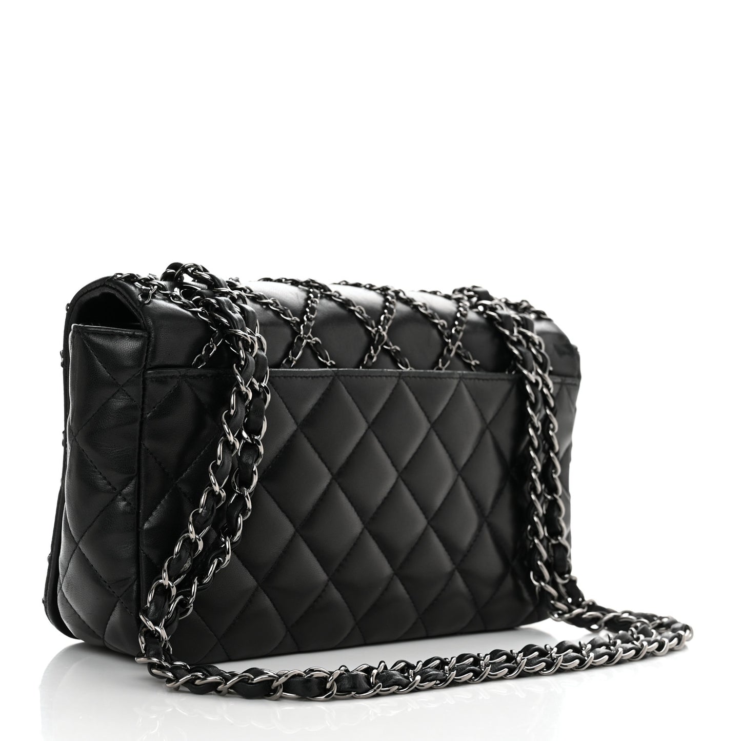 Lambskin Quilting Enchained Medium Flap Black