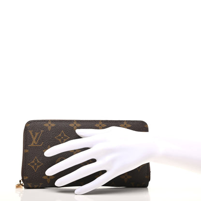 Louis Vuitton Monogram Zippy Wallet 2 of 9