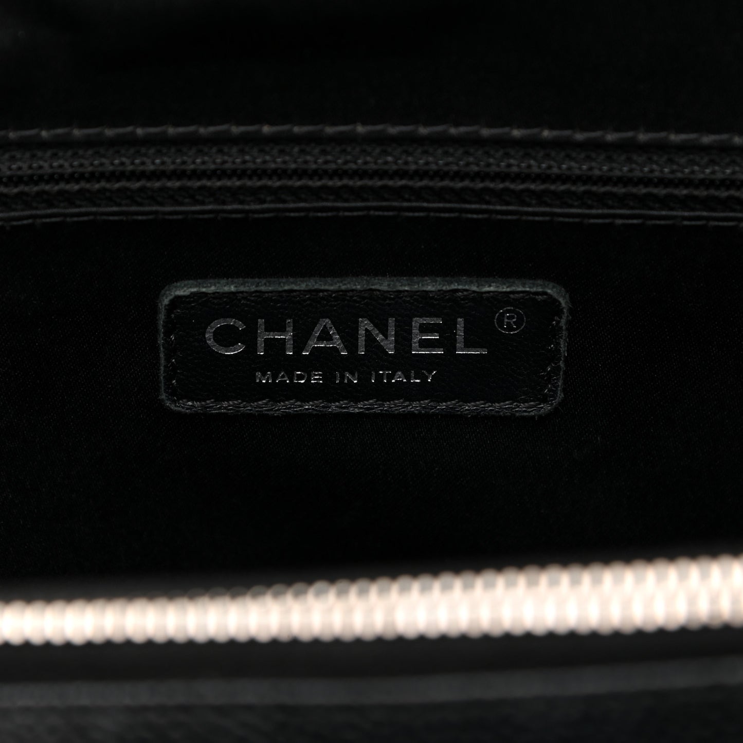Caviar Quilted XL Grand Shopping Tote GST Black