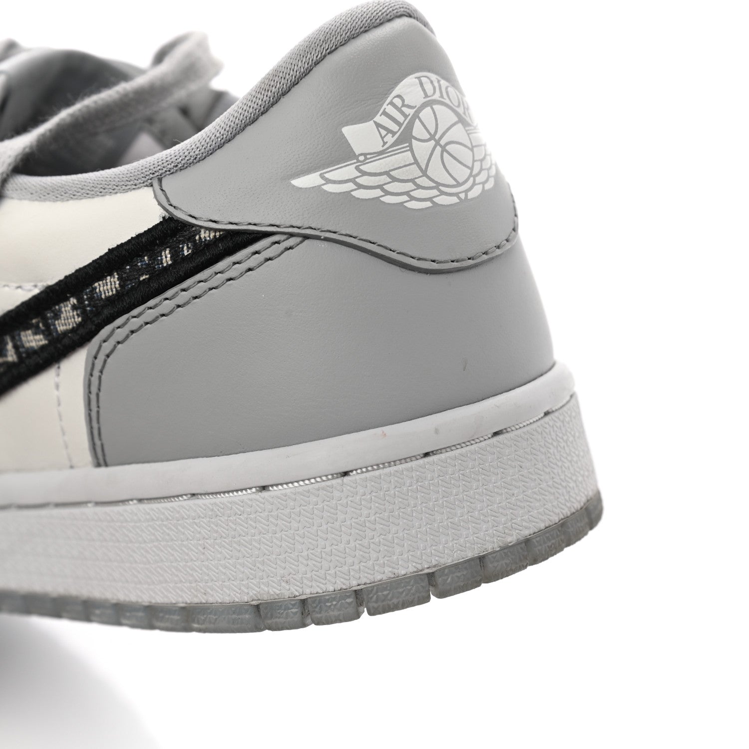 Christian Dior X NIKE AIR JORDAN Calfskin Mens Oblique Low Sneakers 39 Beige White 13 of 17