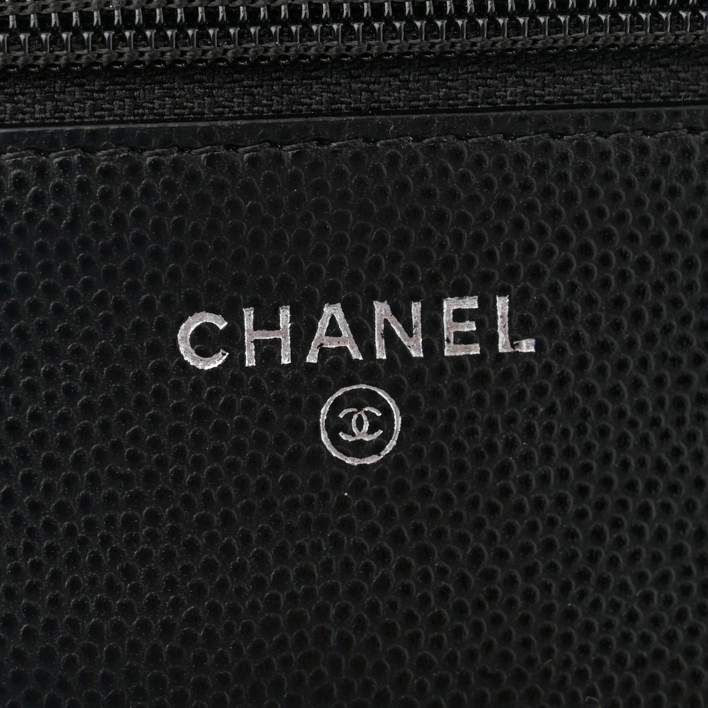 Caviar Chevron Quilted Wallet On Chain WOC Black