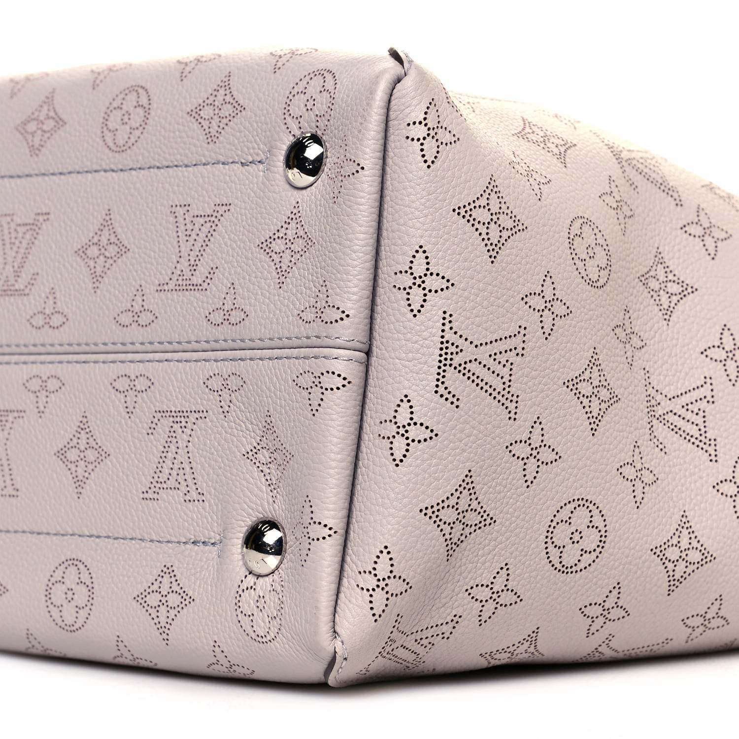 Louis Vuitton Mahina Hina MM Brume 10 of 11