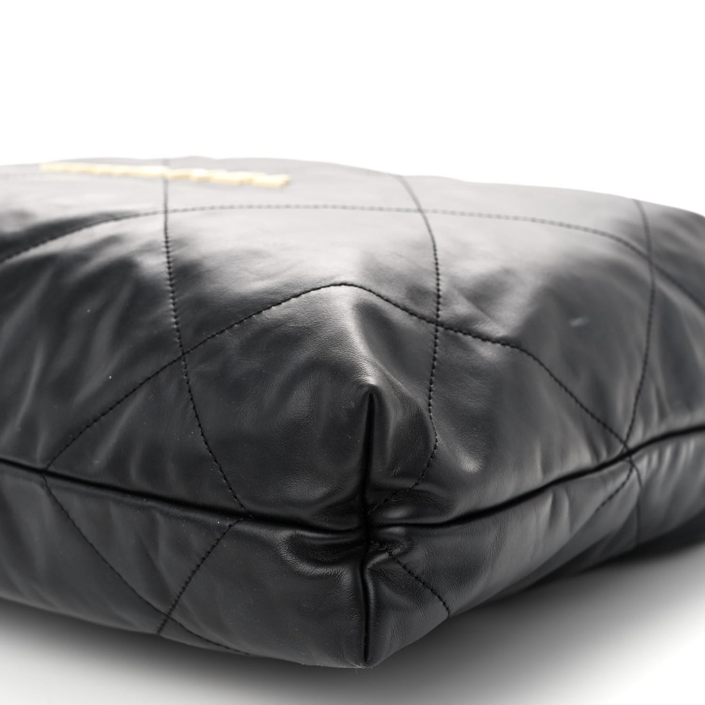 Calfskin Quilted Chanel 22 Black