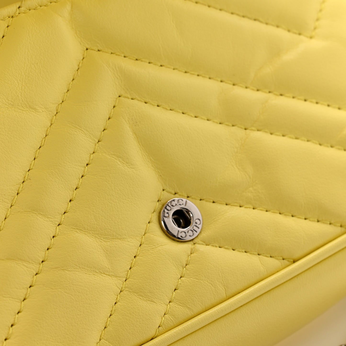 Calfskin Matelasse Super Mini GG Marmont Shoulder Bag Banana