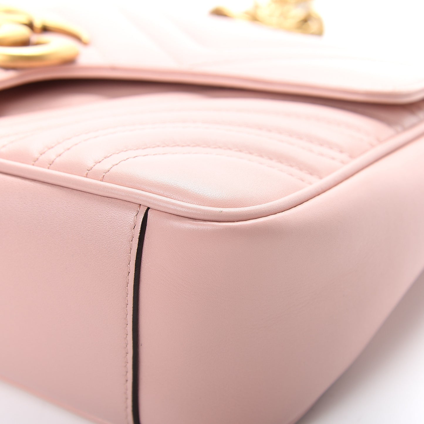 Calfskin Matelasse Small GG Marmont Shoulder Bag Perfect Pink