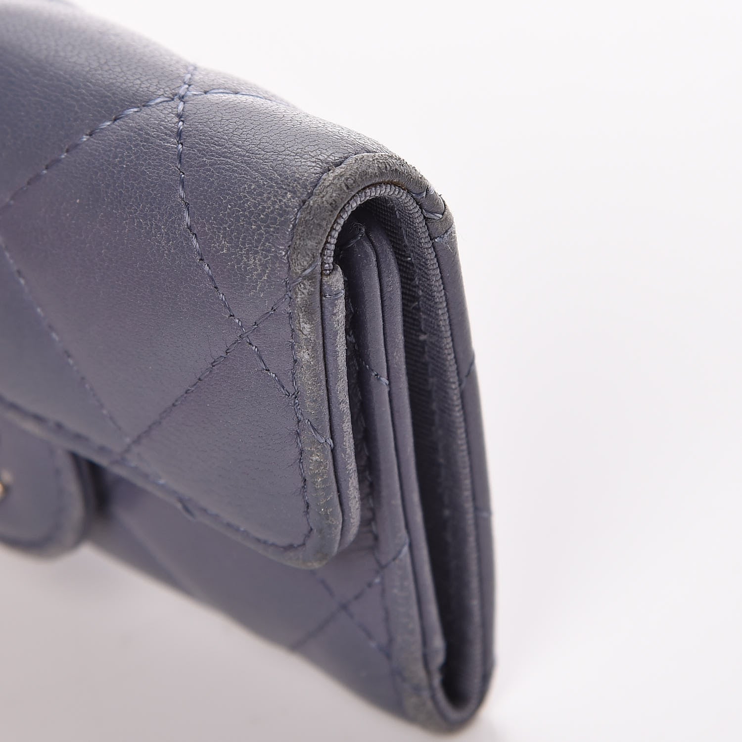 Chanel Lambskin Quilted 6 Key Holder Lavender 17 of 18