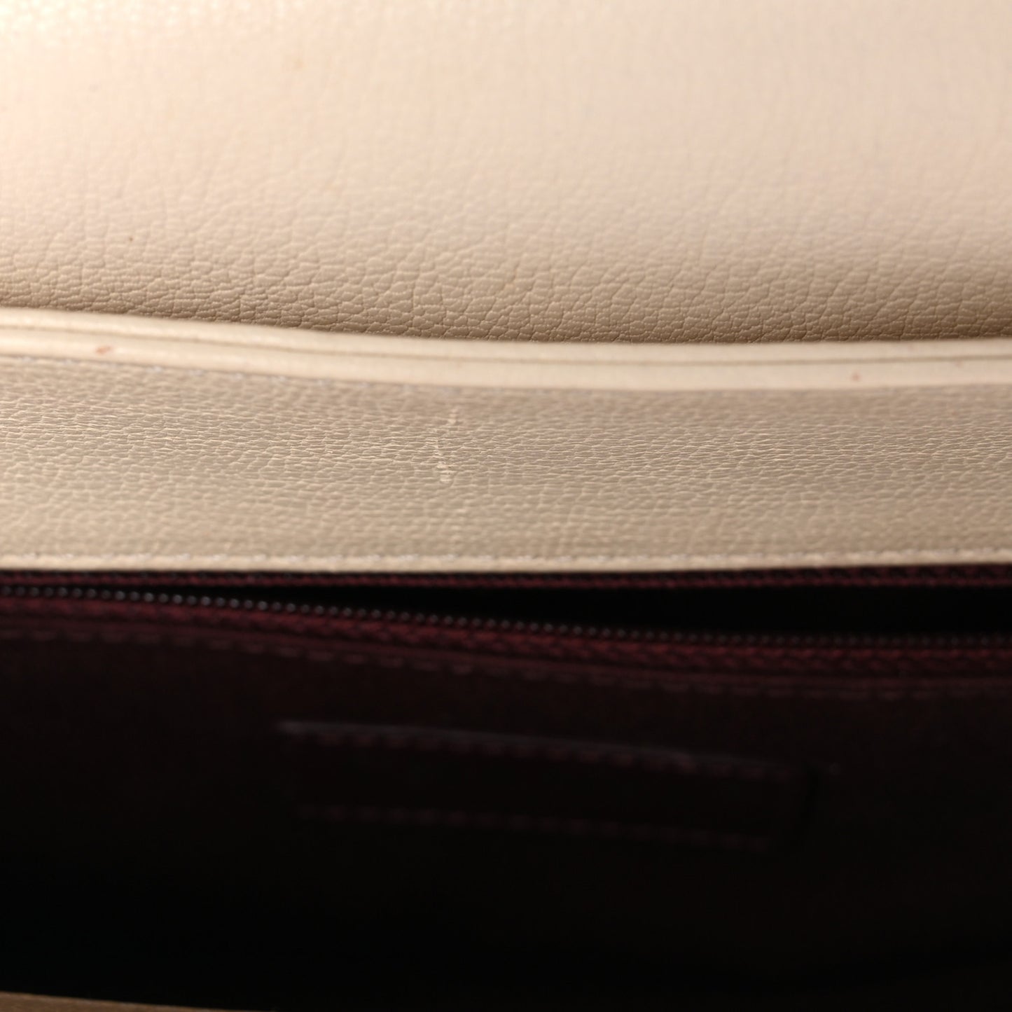Shiny Calfskin Goatskin Quilted Medium Coco Curve Messenger Flap White