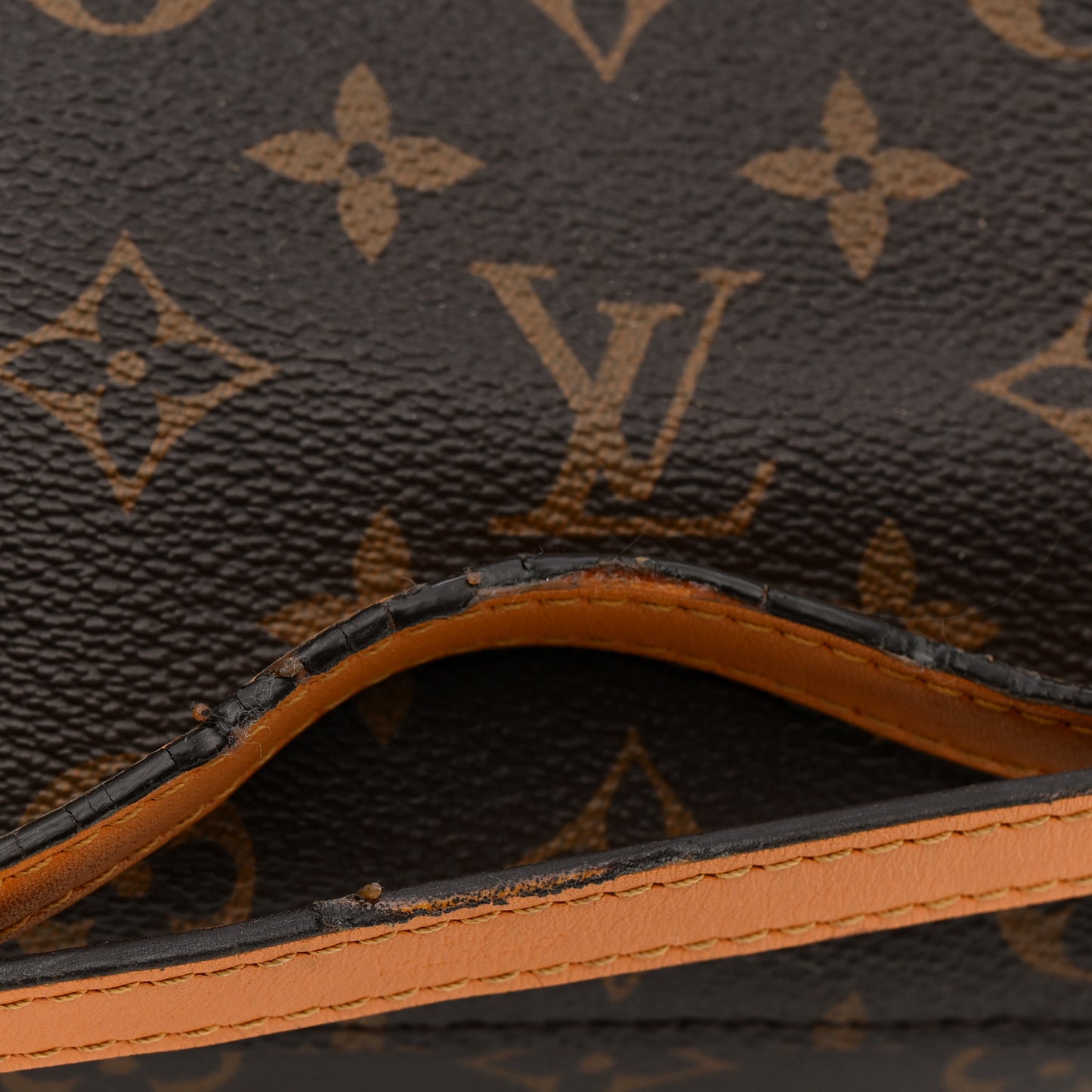 Monogram Neonoe MM Safran