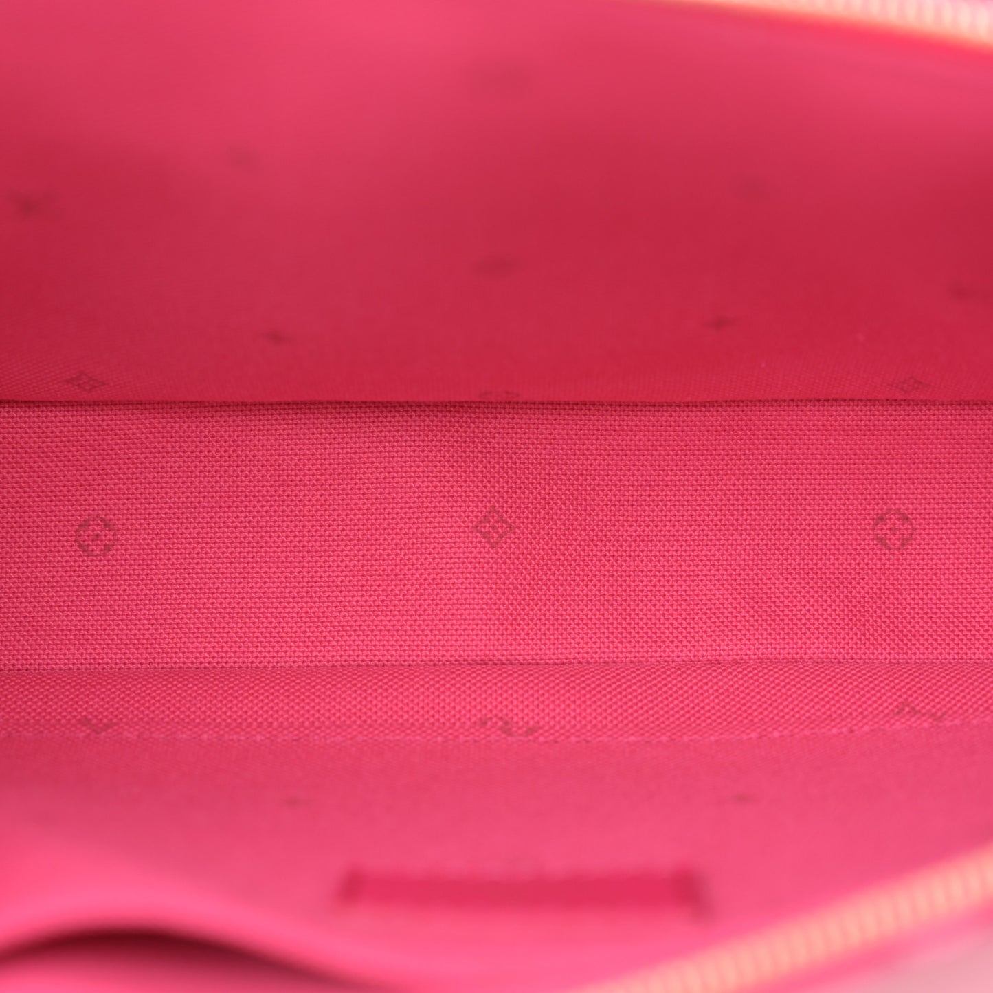 Monogram Fall For You Maxi Multi Pochette Accessories Fuchsia