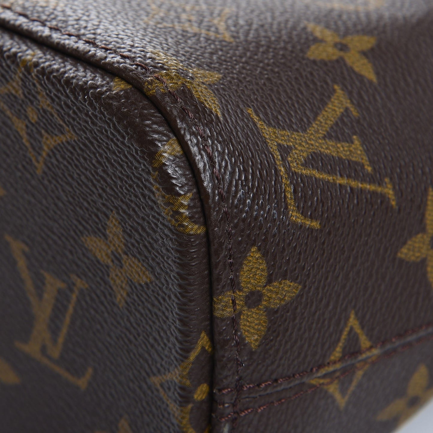 Monogram Luco