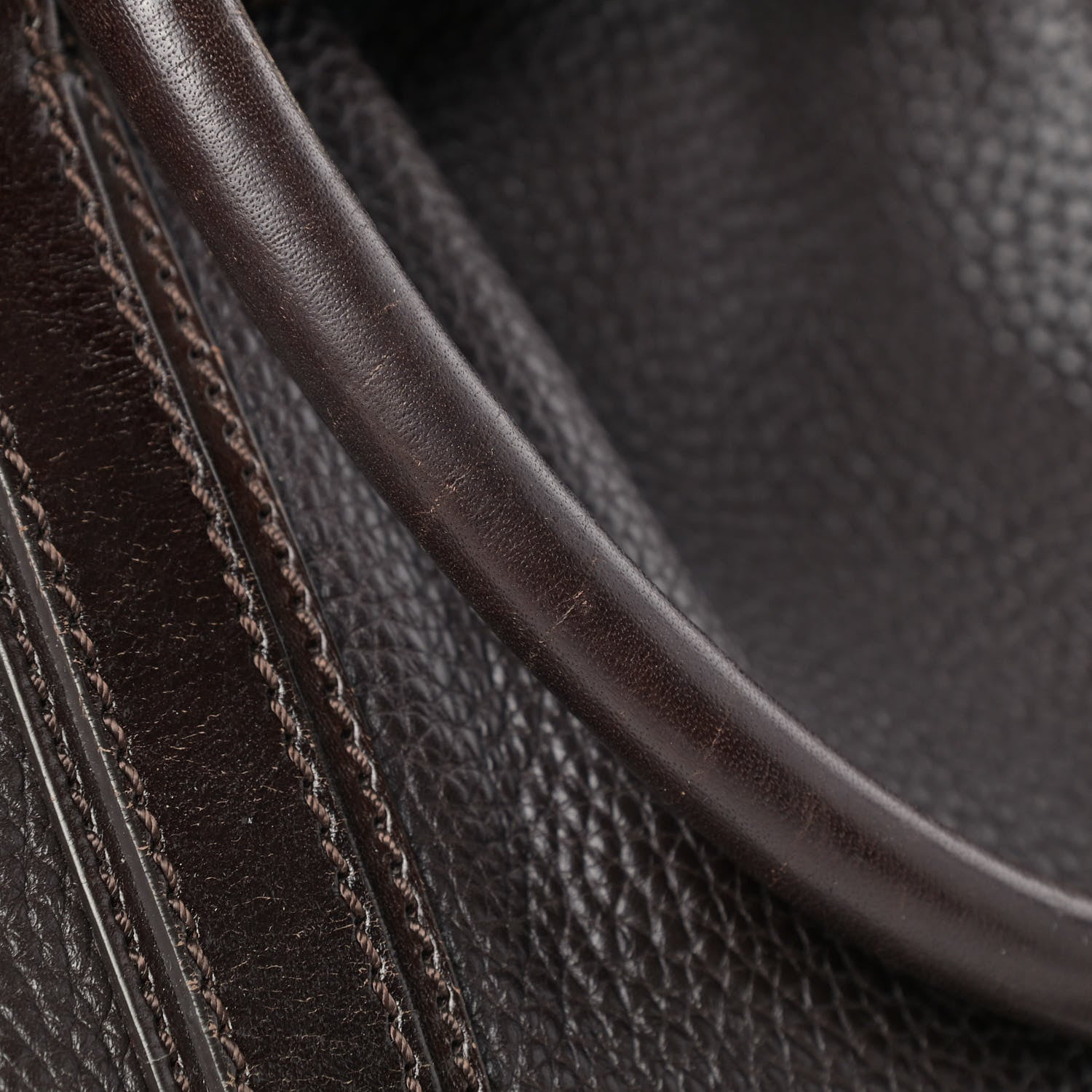 Burberry Grainy Calfskin Medium Golderton Tote Dark Chocolate 16 of 18