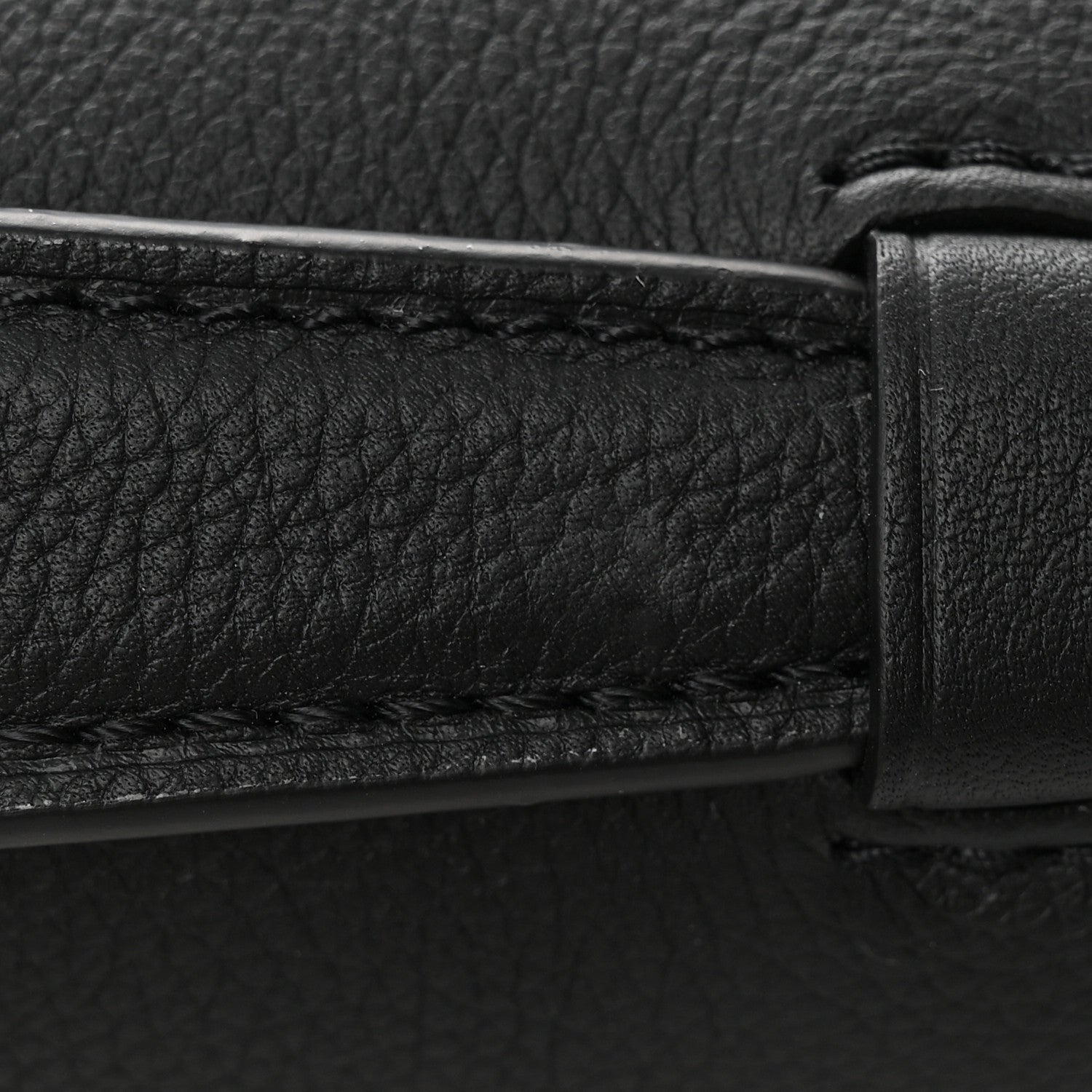 Louis Vuitton Grained Calfskin Lockme Oxford Black 12 of 13