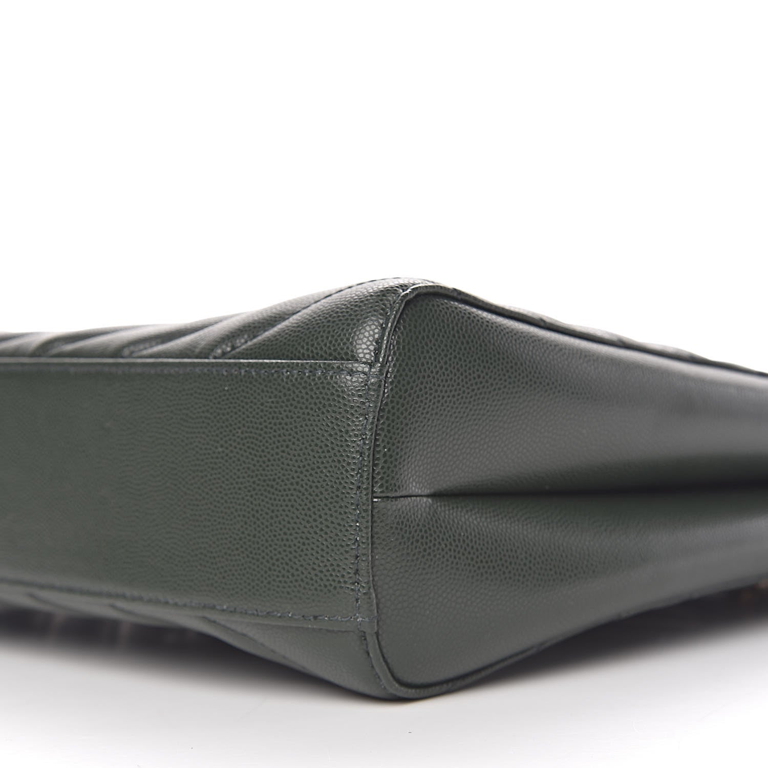Saint Laurent Grain de Poudre Matelasse Chevron Medium Tribeca Shopping Bag Vert Fonce 12 of 13