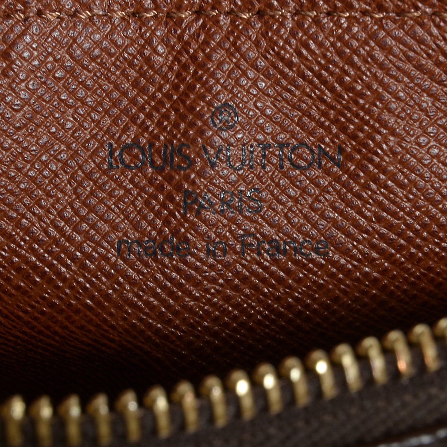 Monogram Papillon 19