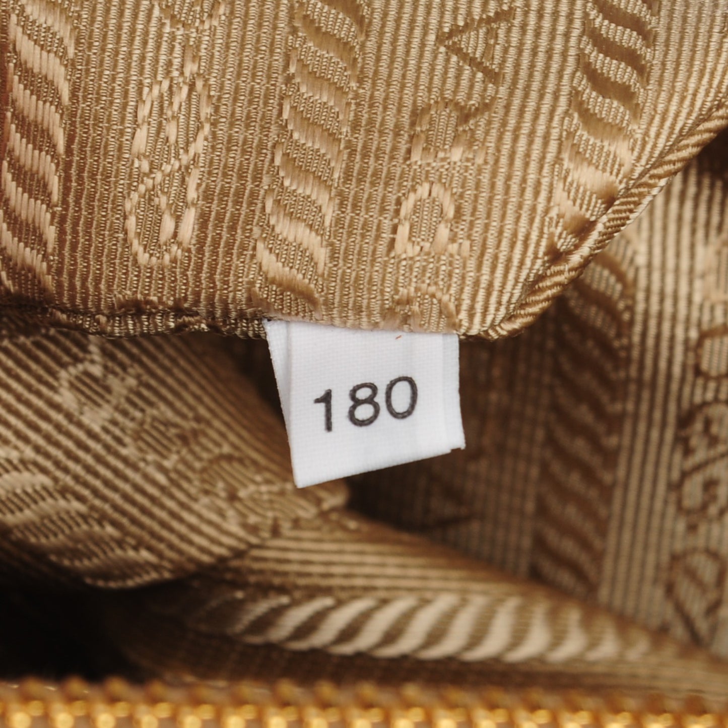 Saffiano Lux Large Galleria Double Zip Tote Cannella