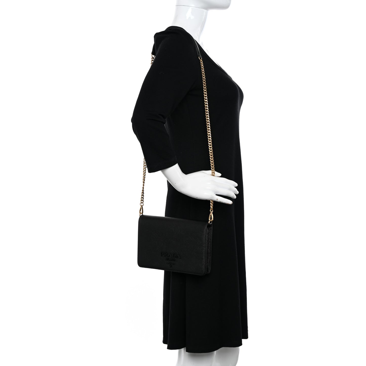 Saffiano Lux Monochrome Chain Wallet Black
