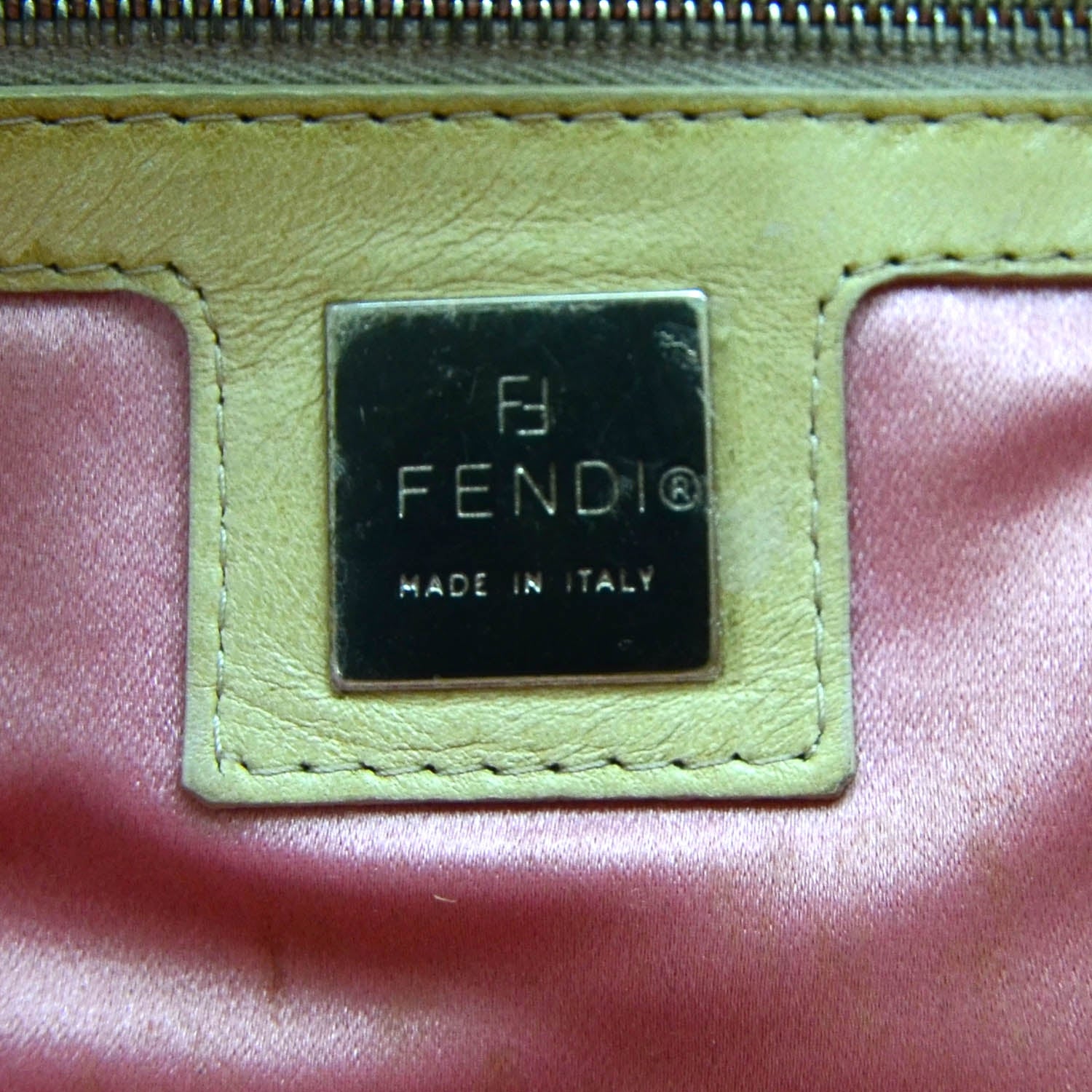 Fendi Leather Baguette Beige 9 of 12