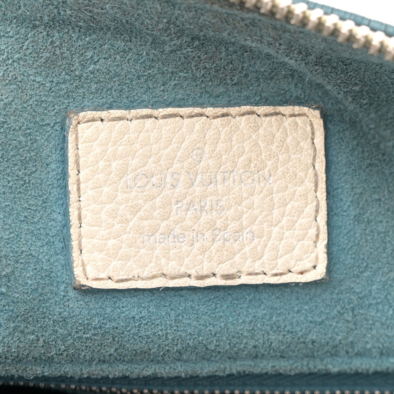 Louis Vuitton Mahina Beaubourg Hobo MM Snow Orage Blue 6 of 14