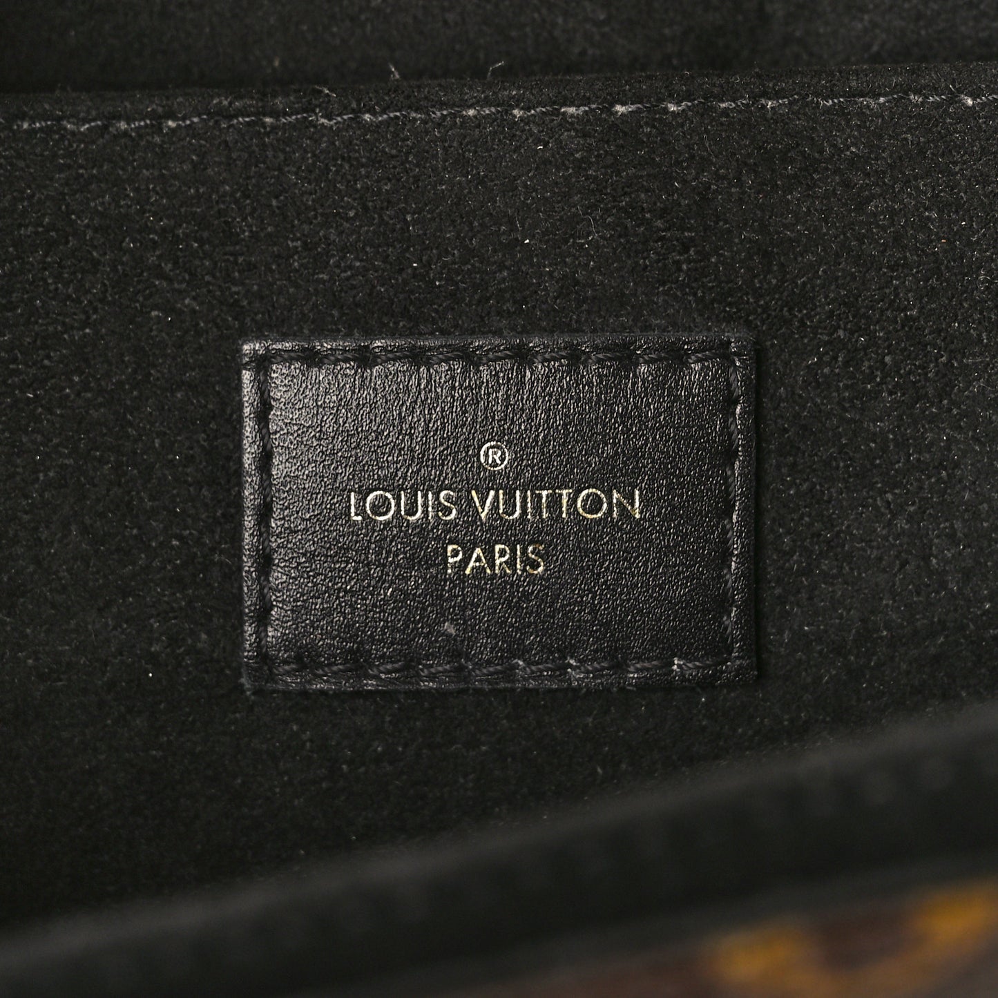 Reverse Monogram Pochette Metis