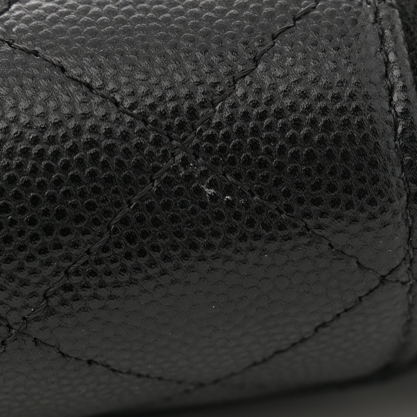 Caviar Quilted Phone Holder With Chain Black