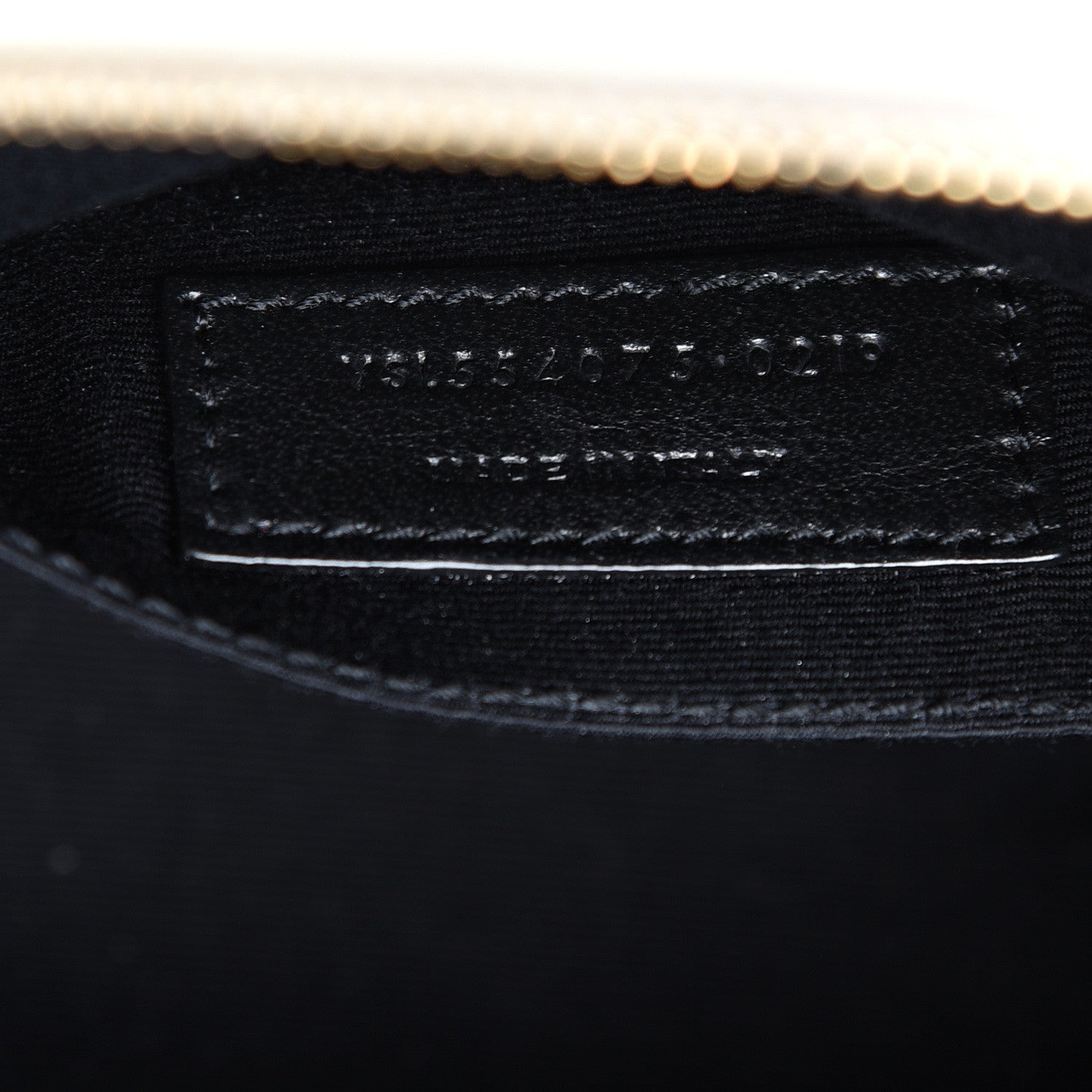 Saint Laurent Patent Matelasse Monogram Toy Vicky Camera Bag Off White 6 of 9