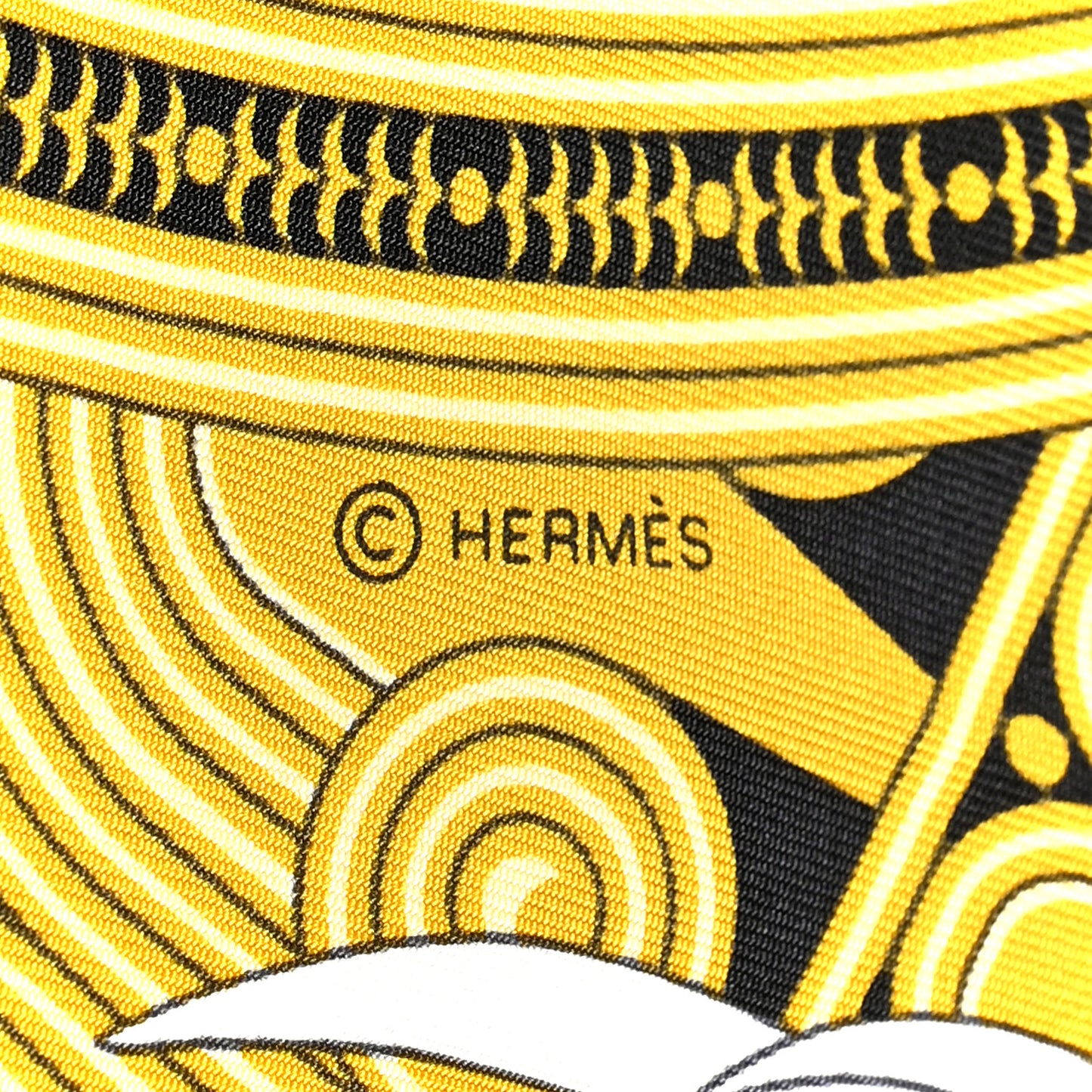 Silk Legende Brodee Scarf 90 Black