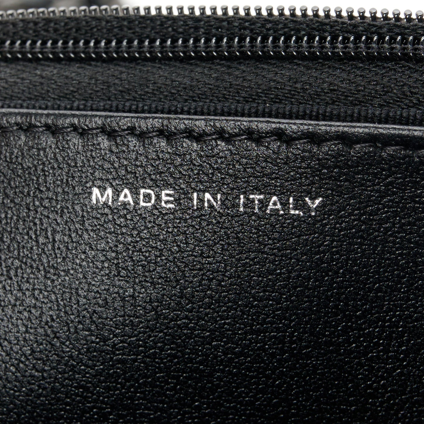 Lambskin Quilted Wallet On Chain WOC So Black