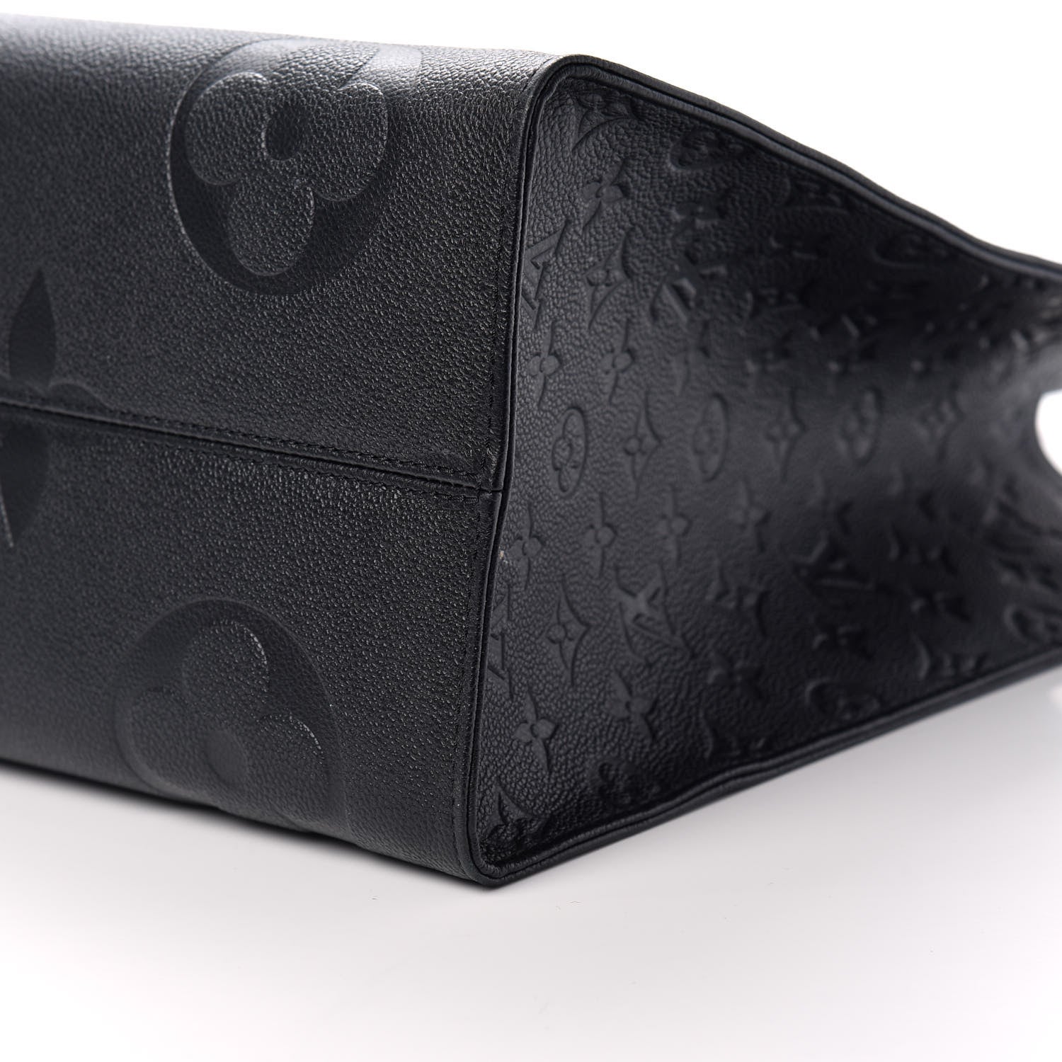 Louis Vuitton Empreinte Monogram Giant Onthego GM Black 7 of 10