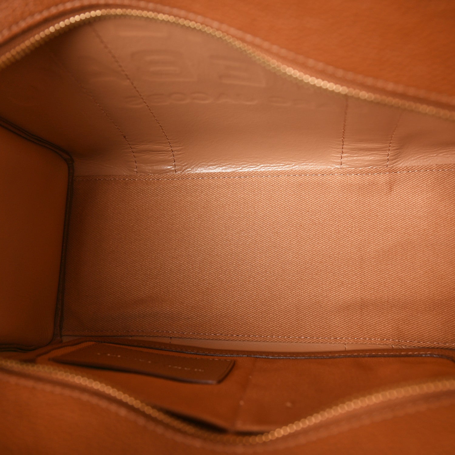 Marc Jacobs Grained Calfskin Medium The Tote Bag Argan Oil 5 of 10